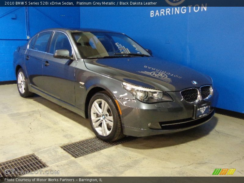 Platinum Grey Metallic / Black Dakota Leather 2010 BMW 5 Series 528i xDrive Sedan