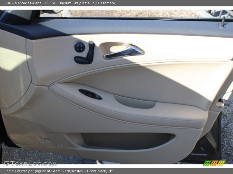 Indium Grey Metallic / Cashmere 2009 Mercedes-Benz CLS 550
