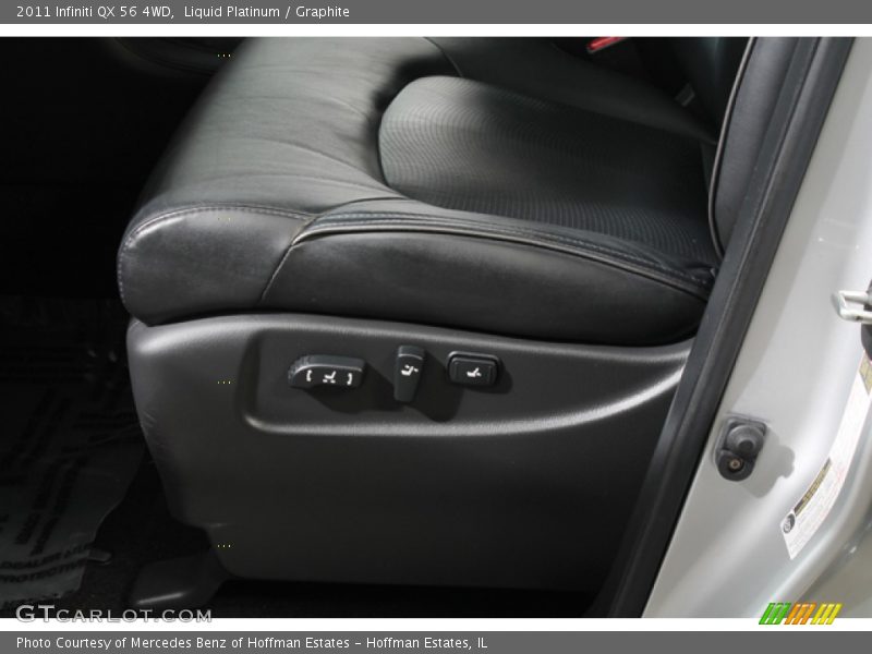 Controls of 2011 QX 56 4WD