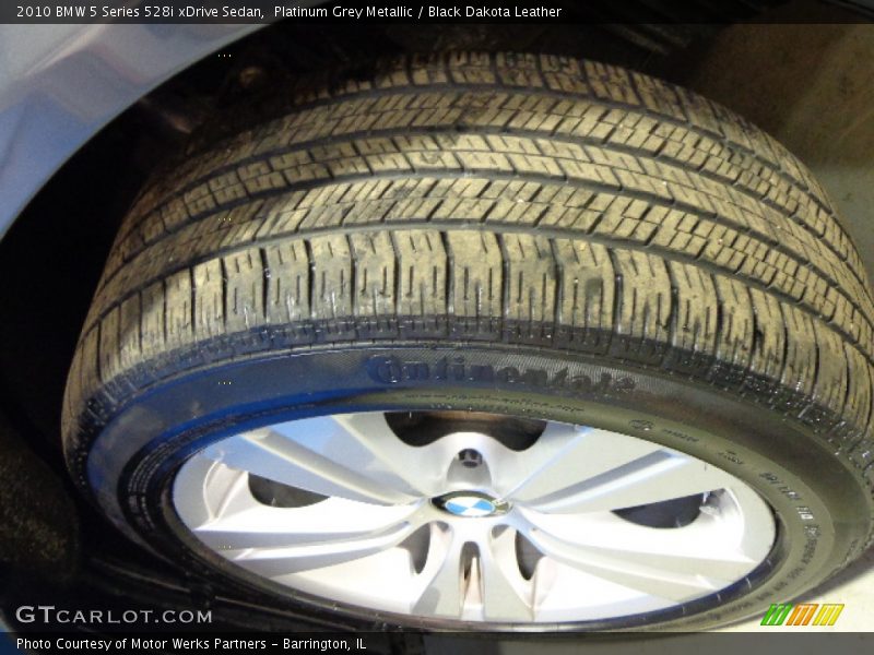 Platinum Grey Metallic / Black Dakota Leather 2010 BMW 5 Series 528i xDrive Sedan