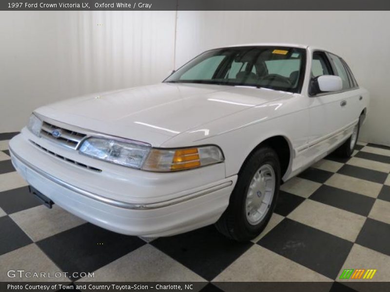 Front 3/4 View of 1997 Crown Victoria LX