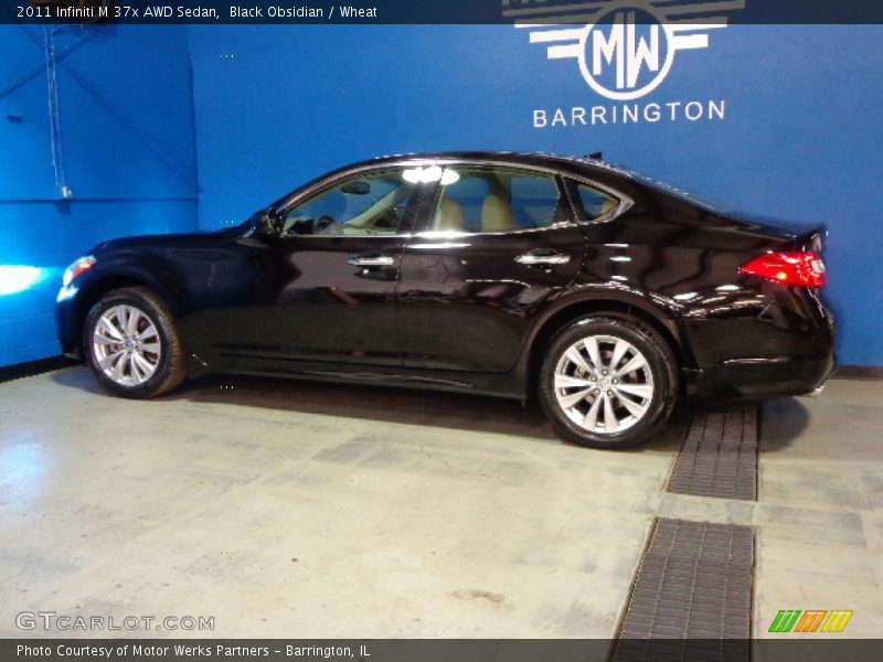 Black Obsidian / Wheat 2011 Infiniti M 37x AWD Sedan