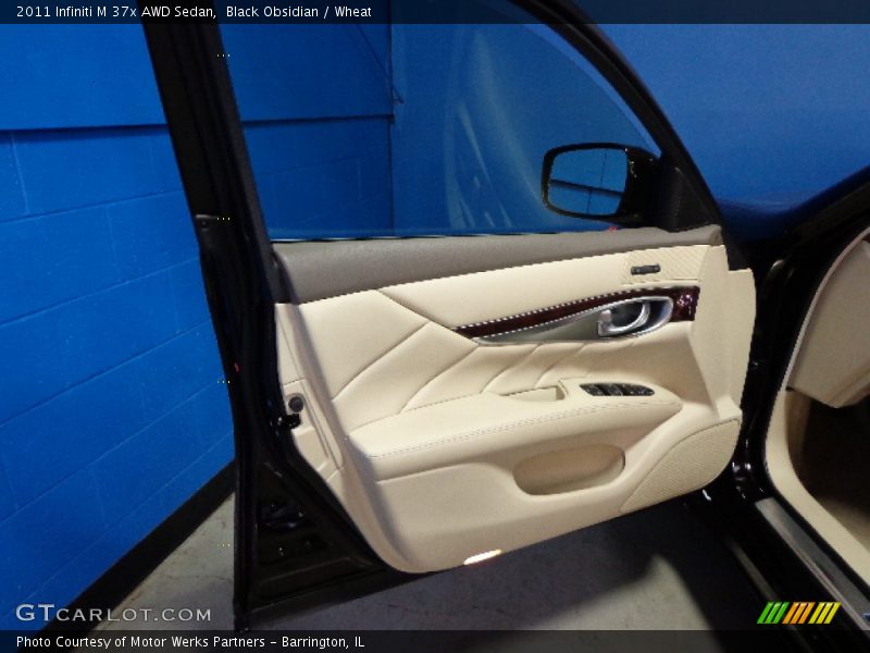 Black Obsidian / Wheat 2011 Infiniti M 37x AWD Sedan