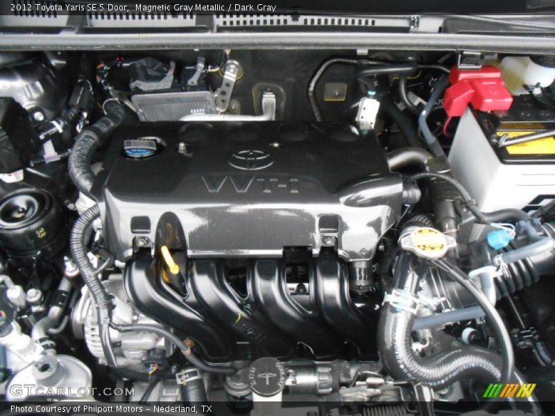 Magnetic Gray Metallic / Dark Gray 2012 Toyota Yaris SE 5 Door