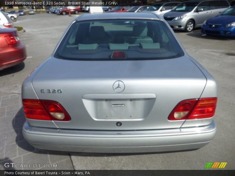 Brilliant Silver Metallic / Grey 1998 Mercedes-Benz E 320 Sedan