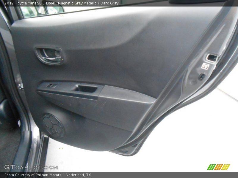 Magnetic Gray Metallic / Dark Gray 2012 Toyota Yaris SE 5 Door