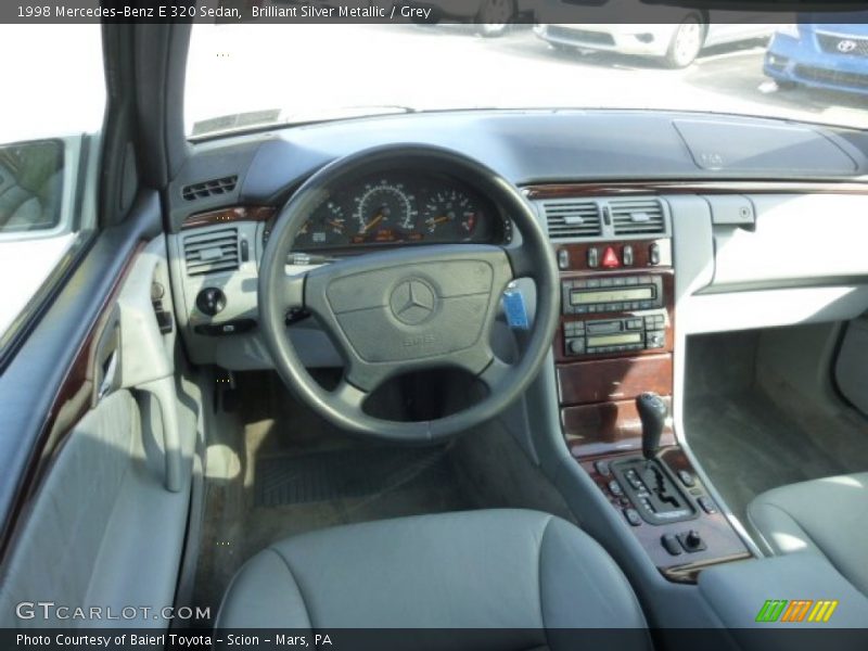 Brilliant Silver Metallic / Grey 1998 Mercedes-Benz E 320 Sedan