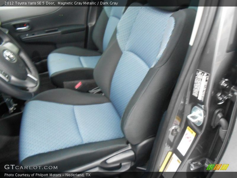 Magnetic Gray Metallic / Dark Gray 2012 Toyota Yaris SE 5 Door