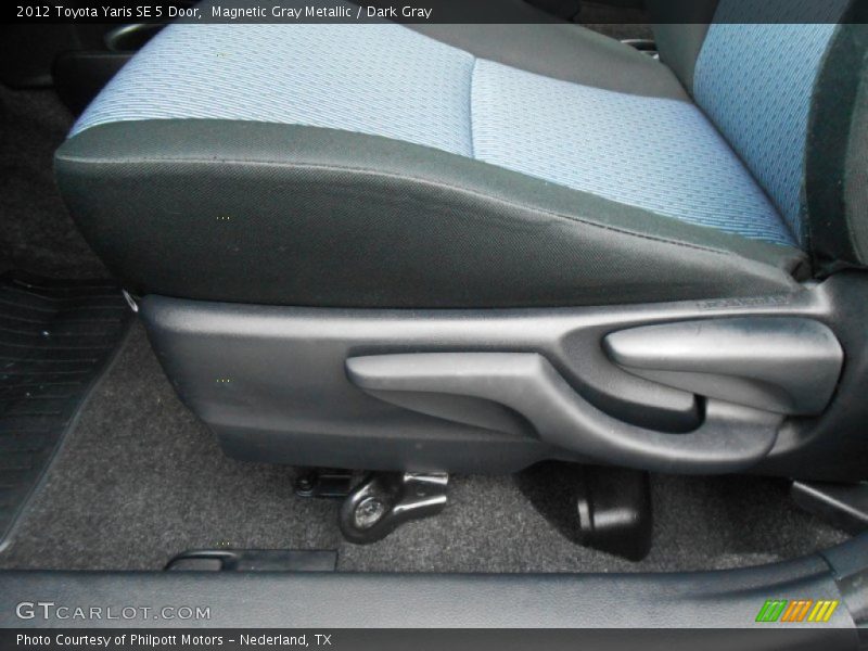 Magnetic Gray Metallic / Dark Gray 2012 Toyota Yaris SE 5 Door