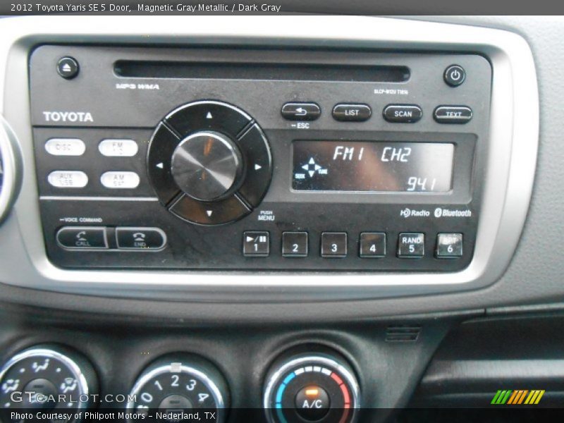 Magnetic Gray Metallic / Dark Gray 2012 Toyota Yaris SE 5 Door