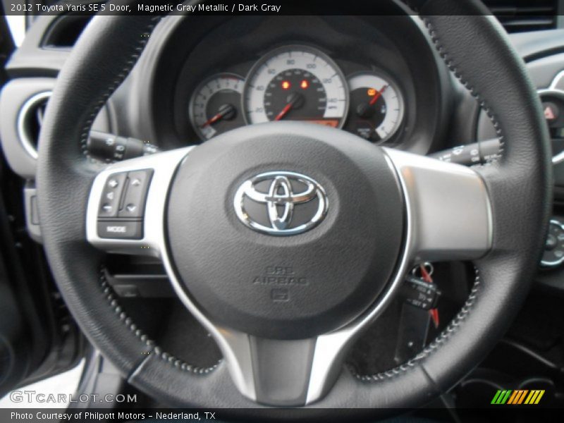Magnetic Gray Metallic / Dark Gray 2012 Toyota Yaris SE 5 Door
