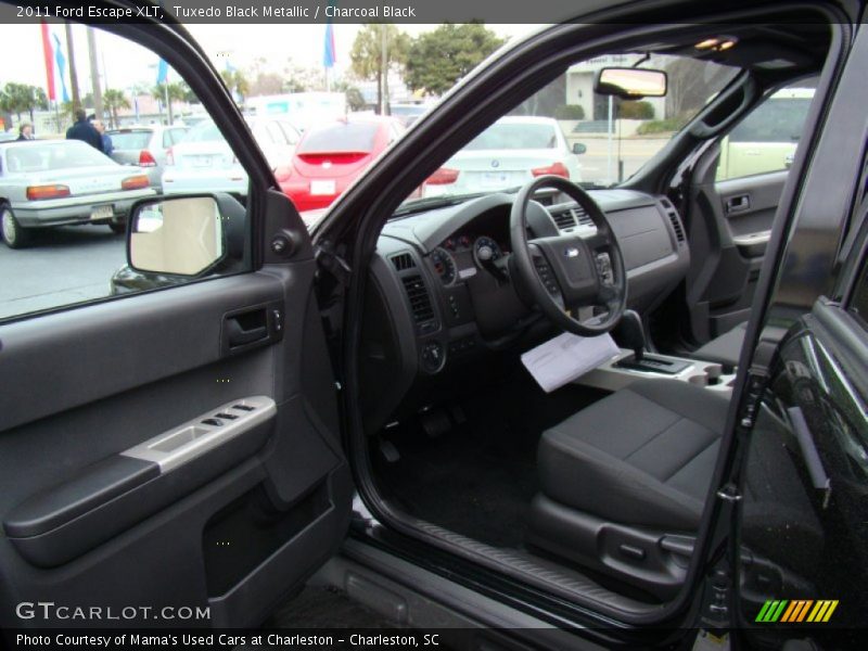 Tuxedo Black Metallic / Charcoal Black 2011 Ford Escape XLT
