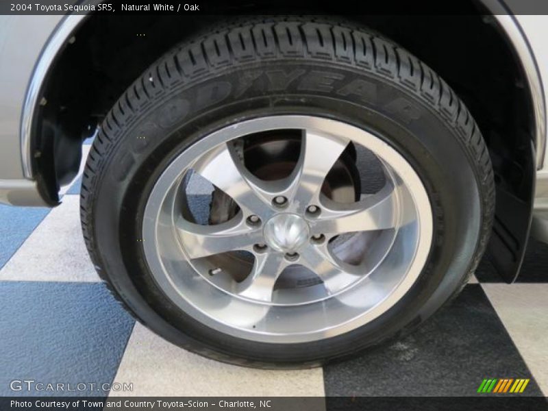Natural White / Oak 2004 Toyota Sequoia SR5