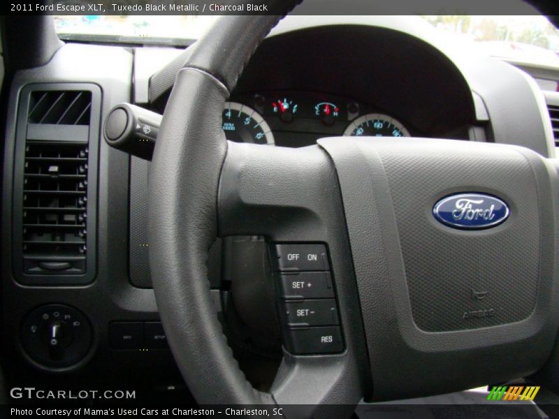 Tuxedo Black Metallic / Charcoal Black 2011 Ford Escape XLT