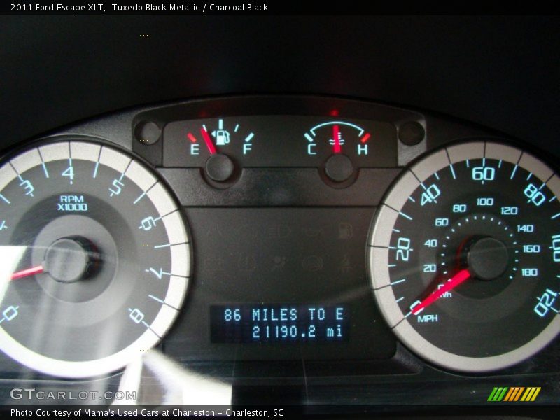 Tuxedo Black Metallic / Charcoal Black 2011 Ford Escape XLT