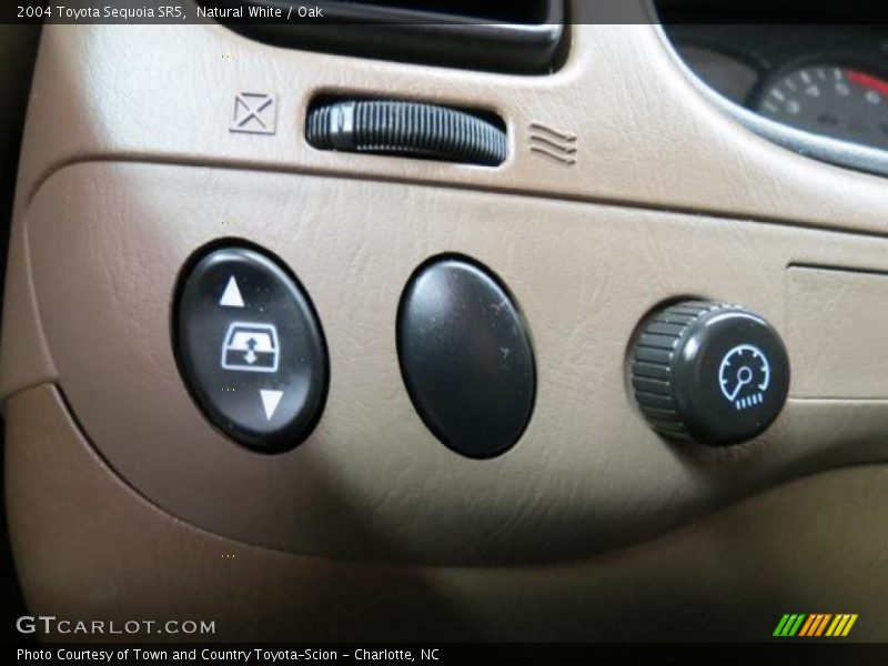 Natural White / Oak 2004 Toyota Sequoia SR5