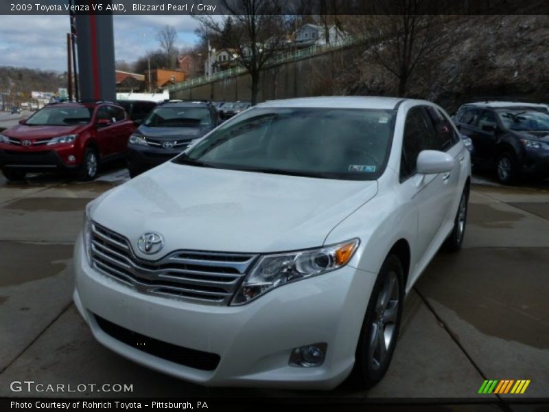 Blizzard Pearl / Gray 2009 Toyota Venza V6 AWD
