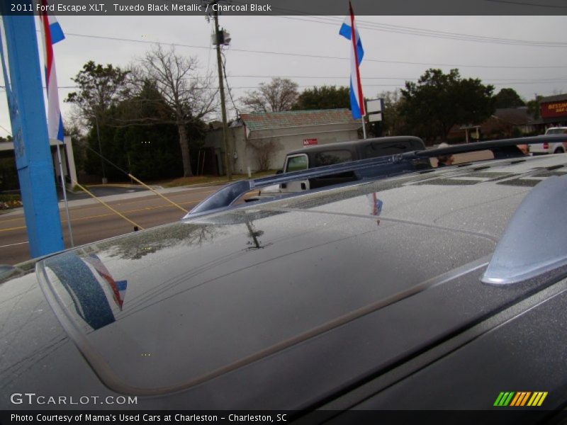 Tuxedo Black Metallic / Charcoal Black 2011 Ford Escape XLT