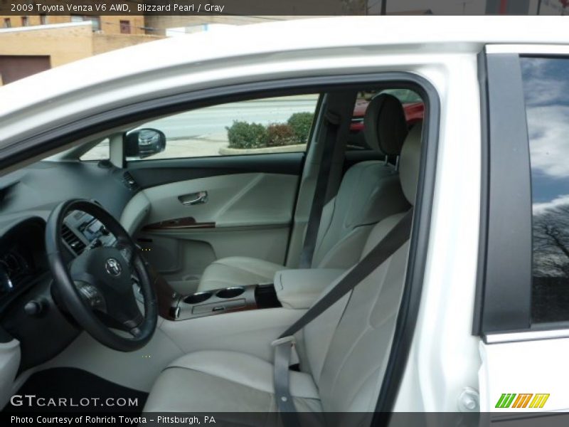 Blizzard Pearl / Gray 2009 Toyota Venza V6 AWD