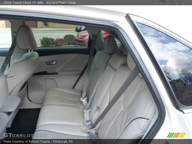 Blizzard Pearl / Gray 2009 Toyota Venza V6 AWD