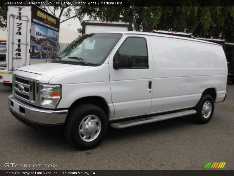 Oxford White / Medium Flint 2011 Ford E Series Van E250 XL Cargo