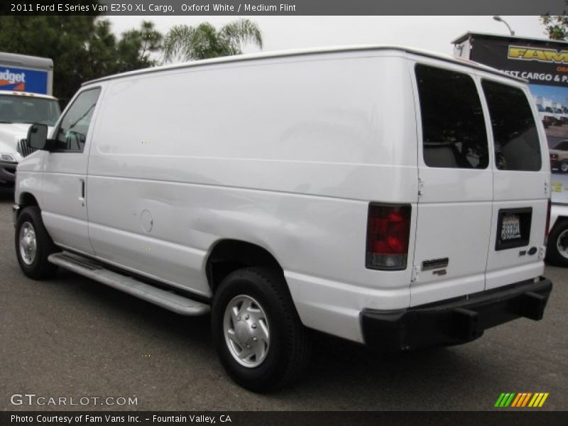 Oxford White / Medium Flint 2011 Ford E Series Van E250 XL Cargo