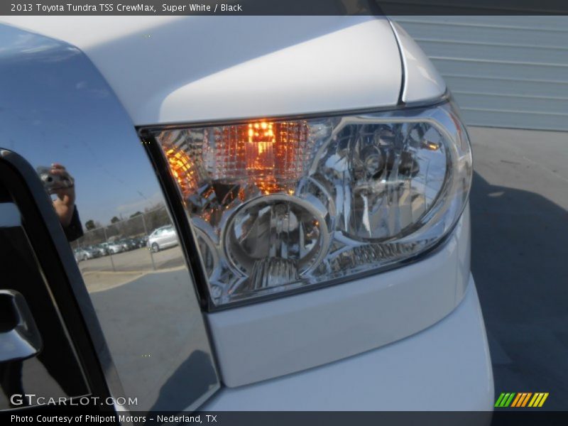 Super White / Black 2013 Toyota Tundra TSS CrewMax