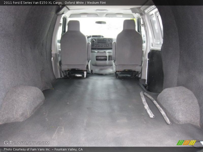 Oxford White / Medium Flint 2011 Ford E Series Van E150 XL Cargo