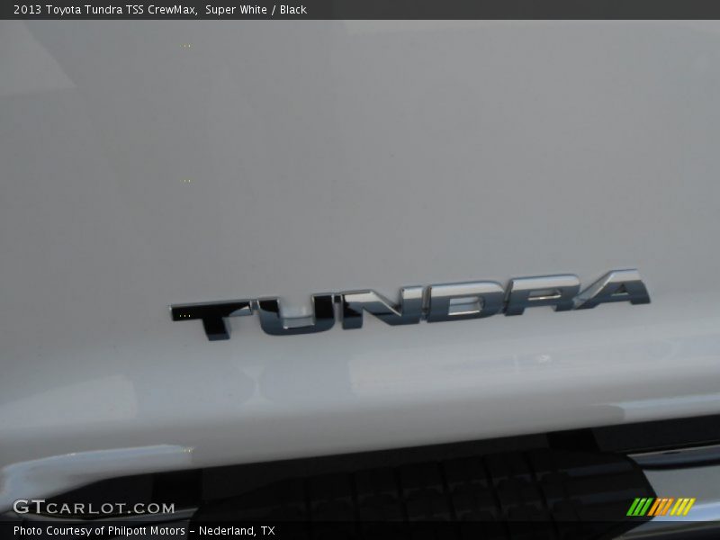 Super White / Black 2013 Toyota Tundra TSS CrewMax