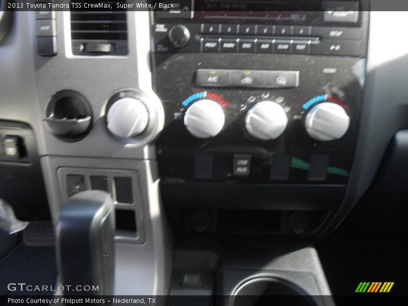 Super White / Black 2013 Toyota Tundra TSS CrewMax