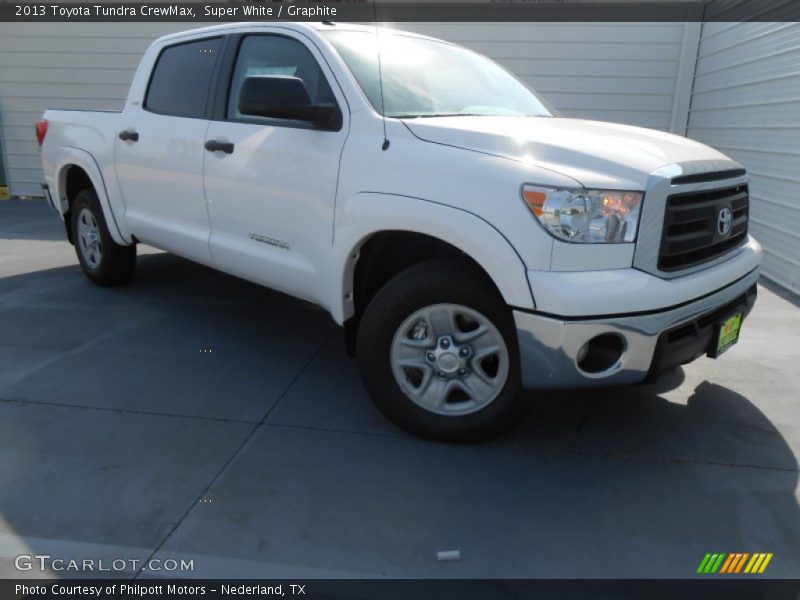 Super White / Graphite 2013 Toyota Tundra CrewMax