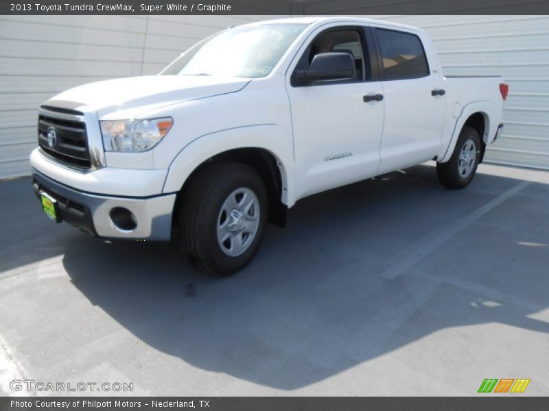 Super White / Graphite 2013 Toyota Tundra CrewMax