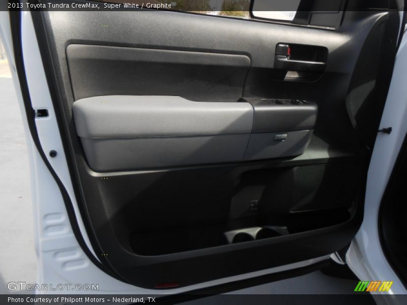 Super White / Graphite 2013 Toyota Tundra CrewMax
