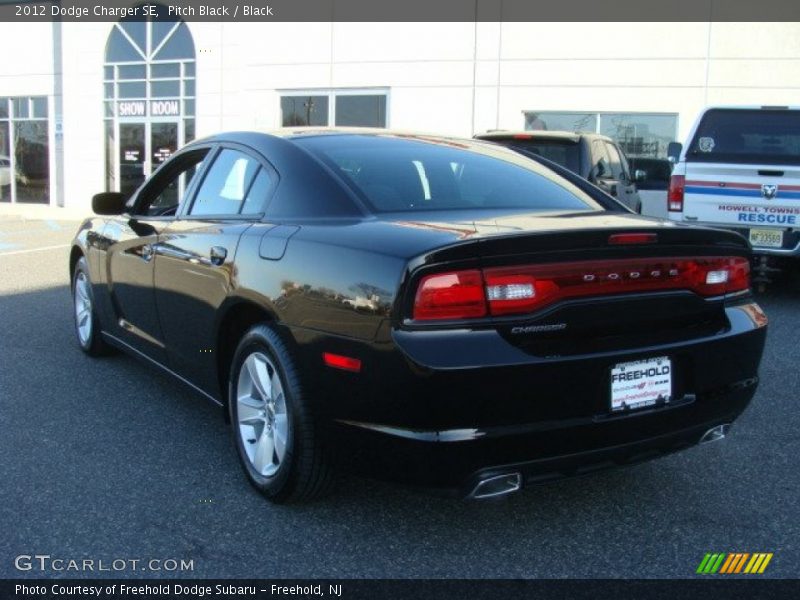 Pitch Black / Black 2012 Dodge Charger SE