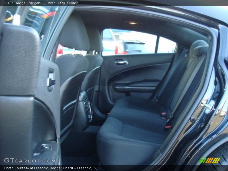 Pitch Black / Black 2012 Dodge Charger SE