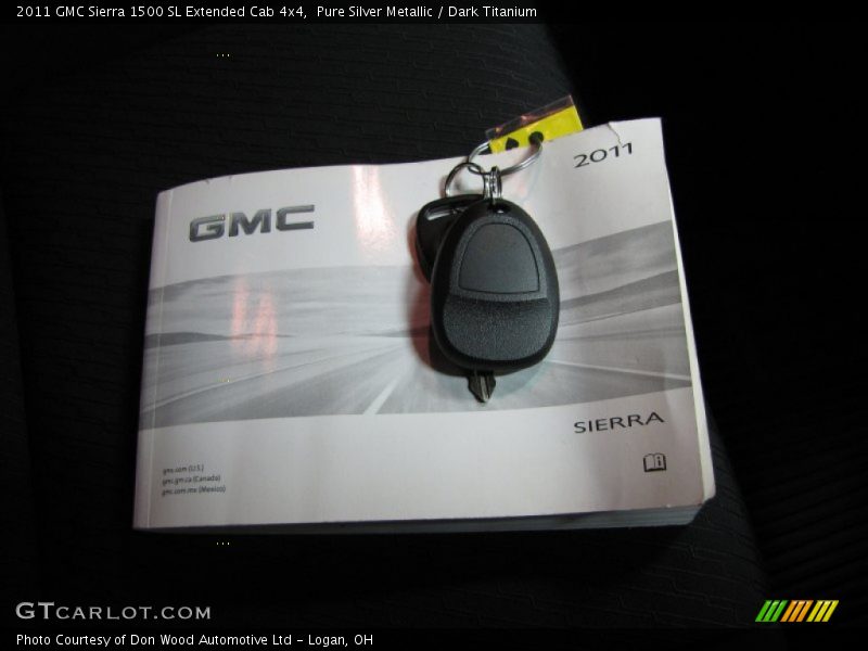 Pure Silver Metallic / Dark Titanium 2011 GMC Sierra 1500 SL Extended Cab 4x4