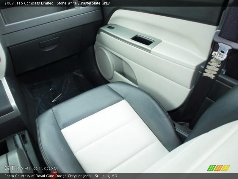 Stone White / Pastel Slate Gray 2007 Jeep Compass Limited