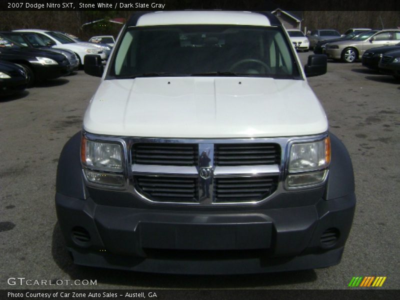 Stone White / Dark Slate Gray 2007 Dodge Nitro SXT
