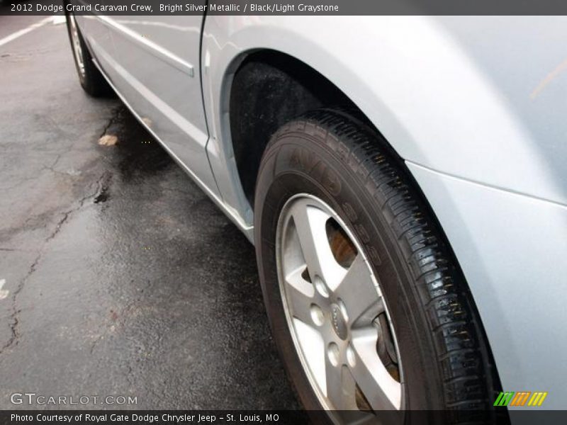 Bright Silver Metallic / Black/Light Graystone 2012 Dodge Grand Caravan Crew