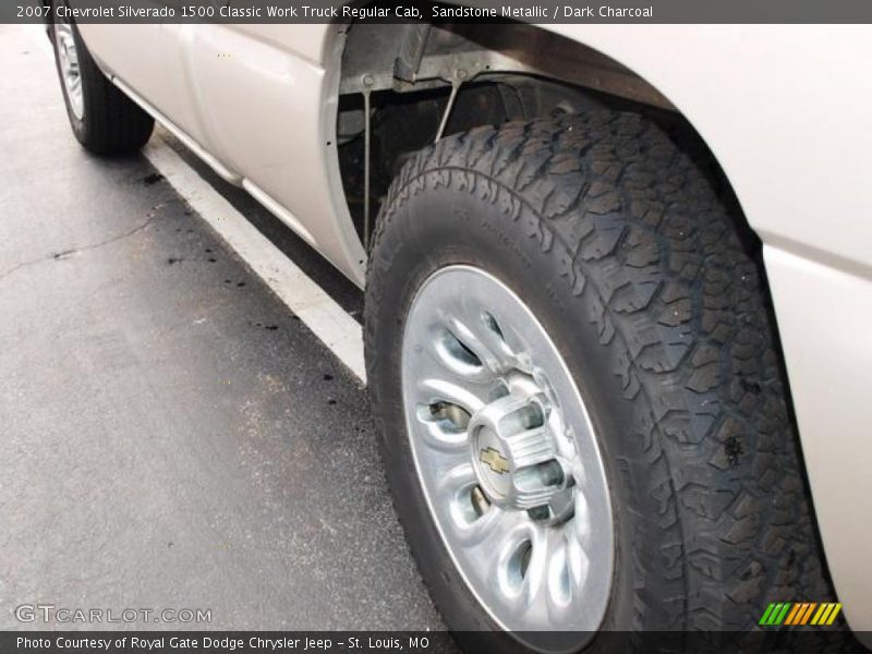 Sandstone Metallic / Dark Charcoal 2007 Chevrolet Silverado 1500 Classic Work Truck Regular Cab