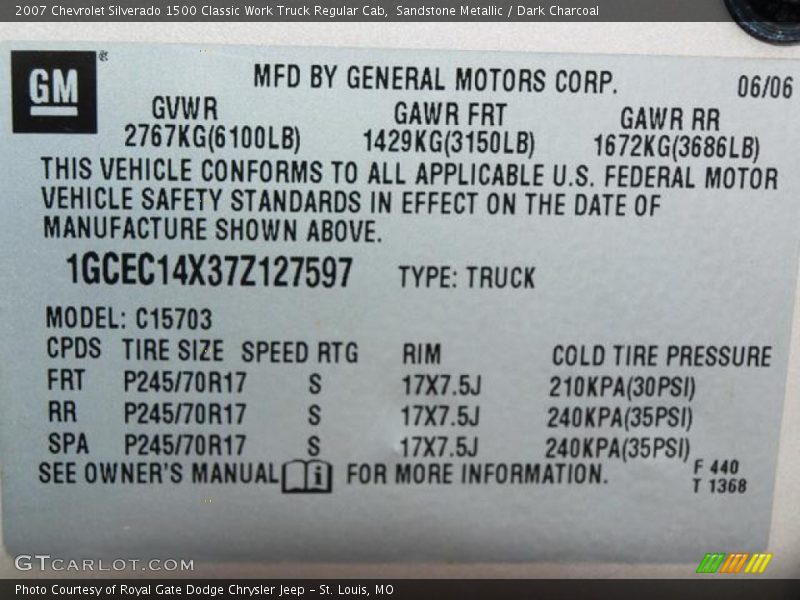 Sandstone Metallic / Dark Charcoal 2007 Chevrolet Silverado 1500 Classic Work Truck Regular Cab