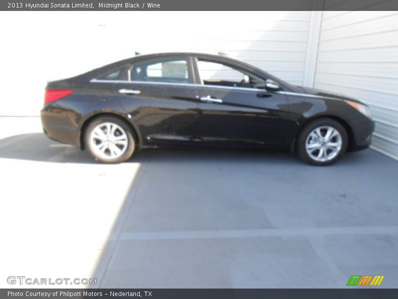 Midnight Black / Wine 2013 Hyundai Sonata Limited