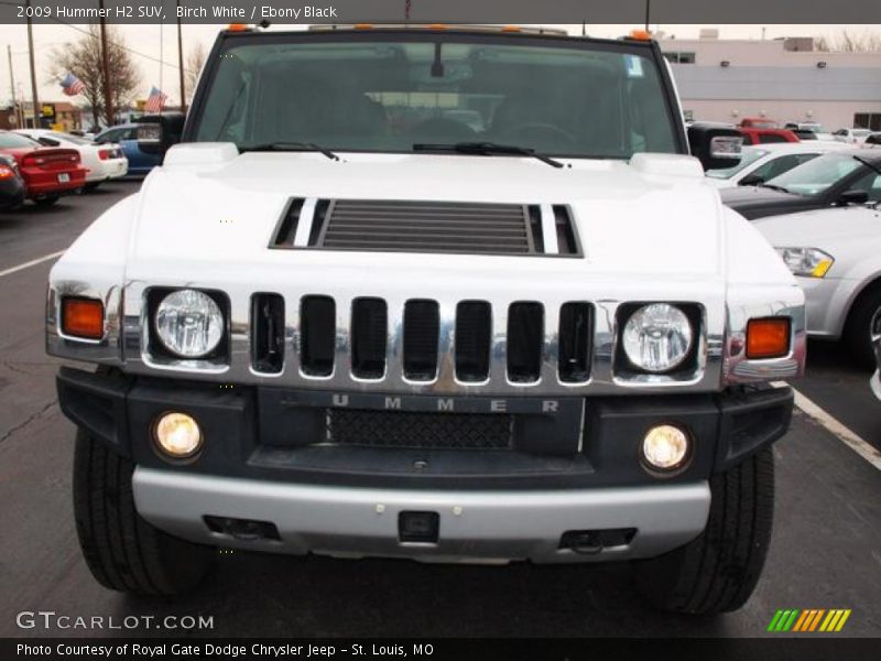  2009 H2 SUV Birch White