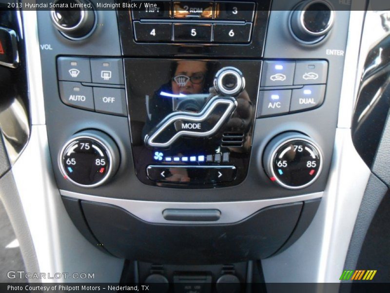 Midnight Black / Wine 2013 Hyundai Sonata Limited