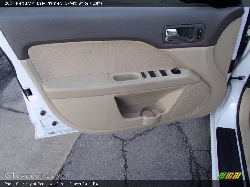 Oxford White / Camel 2007 Mercury Milan I4 Premier