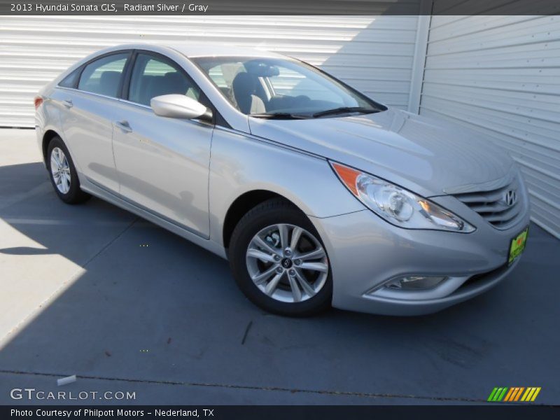 Radiant Silver / Gray 2013 Hyundai Sonata GLS