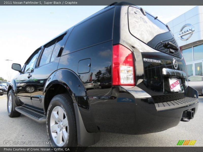 Super Black / Graphite 2011 Nissan Pathfinder S