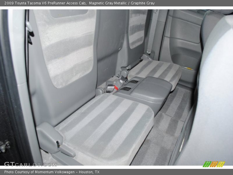 Magnetic Gray Metallic / Graphite Gray 2009 Toyota Tacoma V6 PreRunner Access Cab