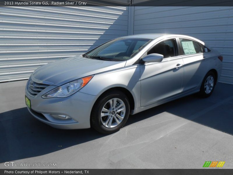 Radiant Silver / Gray 2013 Hyundai Sonata GLS