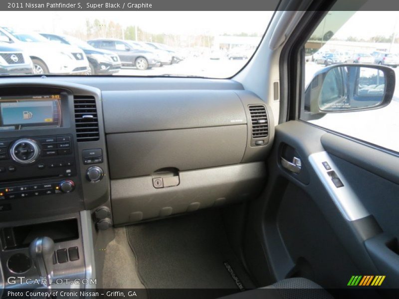 Super Black / Graphite 2011 Nissan Pathfinder S
